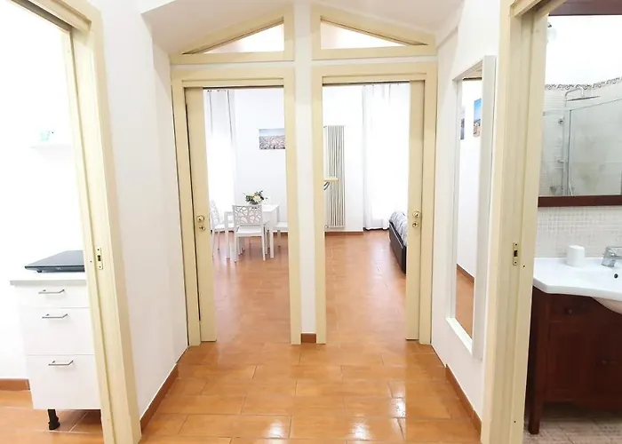 Dimora Donna Vittoria - Vecchia Appartamento *