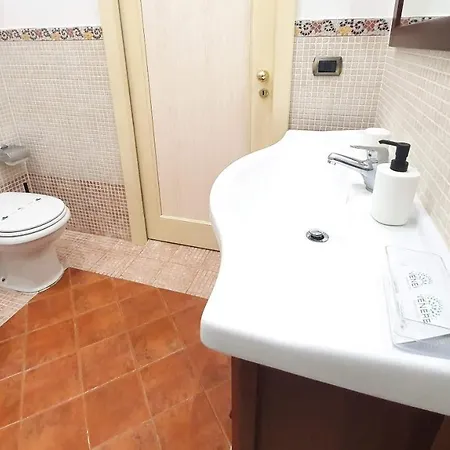 Dimora Donna Vittoria - Vecchia Apartamento *